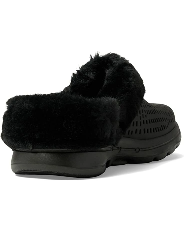 SKECHERS Clogs Foamies GOwalk 5 - Cozy Embrace Clog 7 SKECHERS Clogs Foamies GOwalk 5 - Cozy Embrace Clog - Image 5